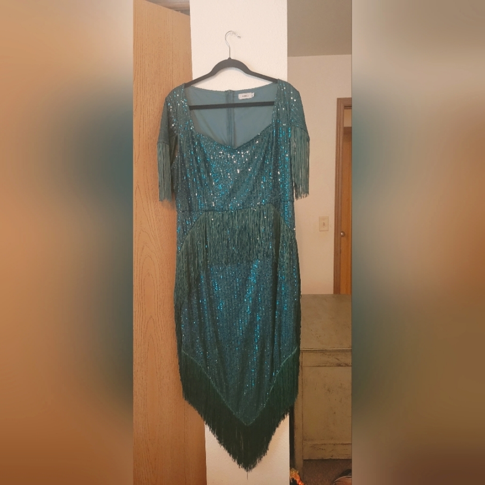 1930s Emerald green Flapper style dress
